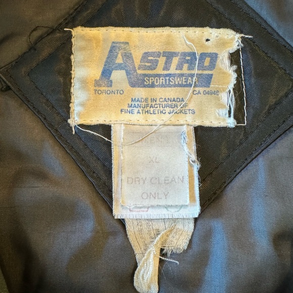 Harley Davidson bomber style jacket - size XL - Picture 9 of 13